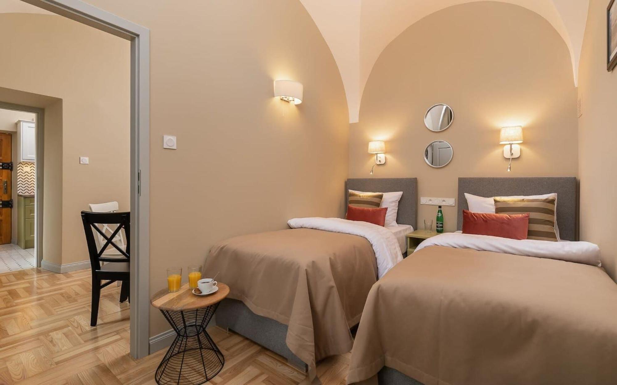 Rent Like Home - Krakowskie Przedmiescie 12 Βαρσοβία Εξωτερικό φωτογραφία